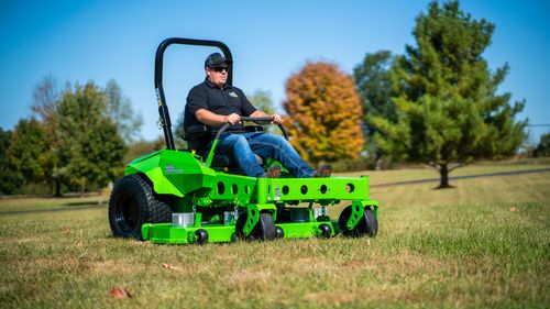 Mean Green Commercial Electric EVO-74 Zero Turn Mower