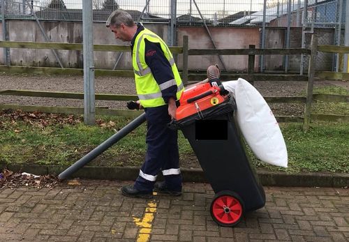 Overton 120-75-E Electric Vacuum Litter Collector