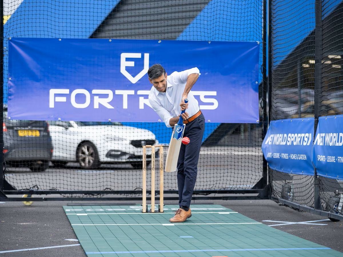 Welcome To Net World Sports, Prime Minister