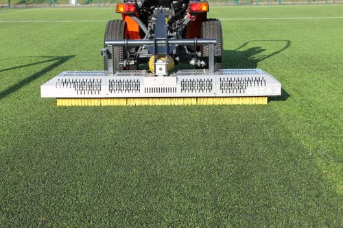 Osca - Tractor mounted powered brush