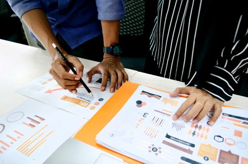 Drowning in L&D data. How can we learn from it?