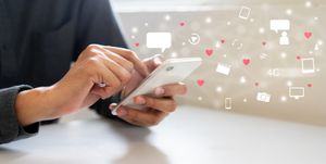 How do you create a workplace with no fear and no politics in a high-profile company with 1,000+ employees?