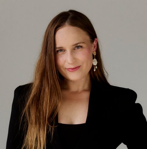 Speaker profile image for Holly Rankin