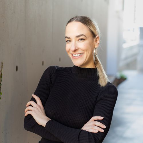 Speaker profile image for Kate Retzki