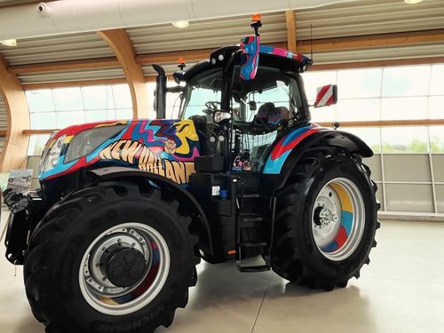 60 YEARS OF FORD And NEW HOLLAND TRACTOR PRODUCTION AT BASILDON UK