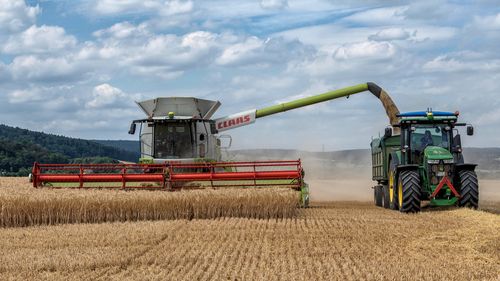 14 Ways to Stay Safe This Harvest