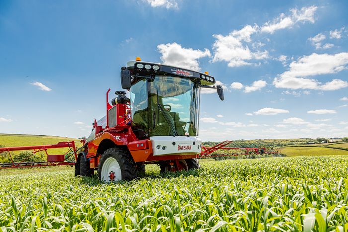 Bateman RB35 Self-Propelled Crop Sprayer