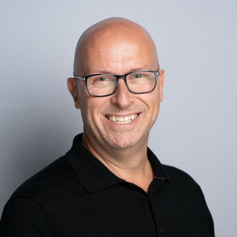 Speaker profile image for Luis Clark