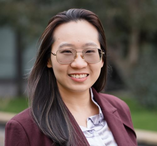 Speaker profile image for Emily Yang