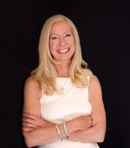 Speaker profile image for Evelyn Toma