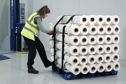 How to secure different types of pallets with the PalletPAL™