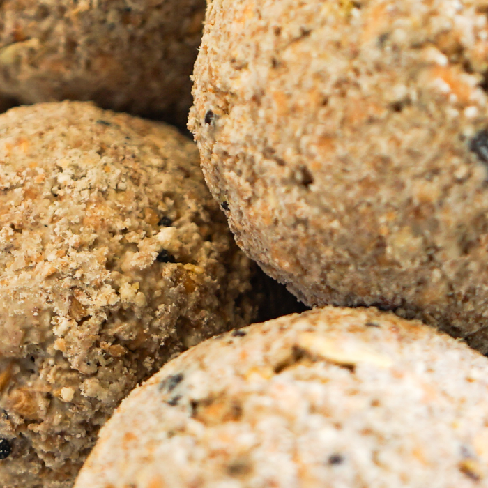 The Wild Bird Standard Suet Fat Balls (50 Tub)