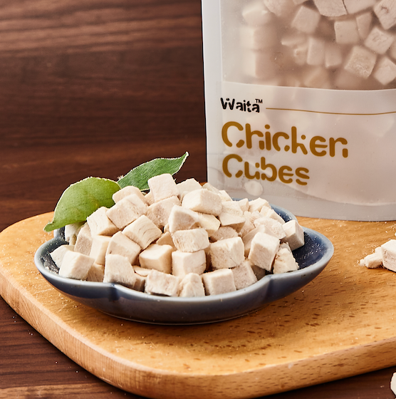Freeze Dried Chicken Cubes