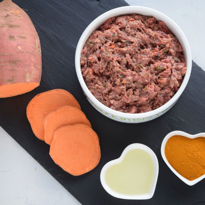barkinBISTRO Raw Chicken & Vegetables Special Diet Dog Food