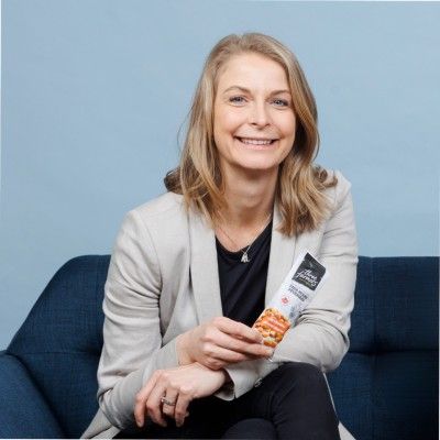 Natasha Vandenhurk - Three Farmers