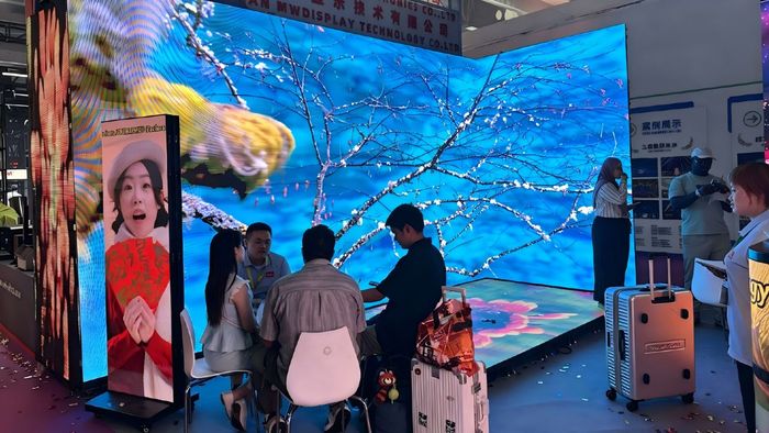 MWDisplay presentará pantallas LED rental con conexión Hard-Link en InfoComm América Latina 2026