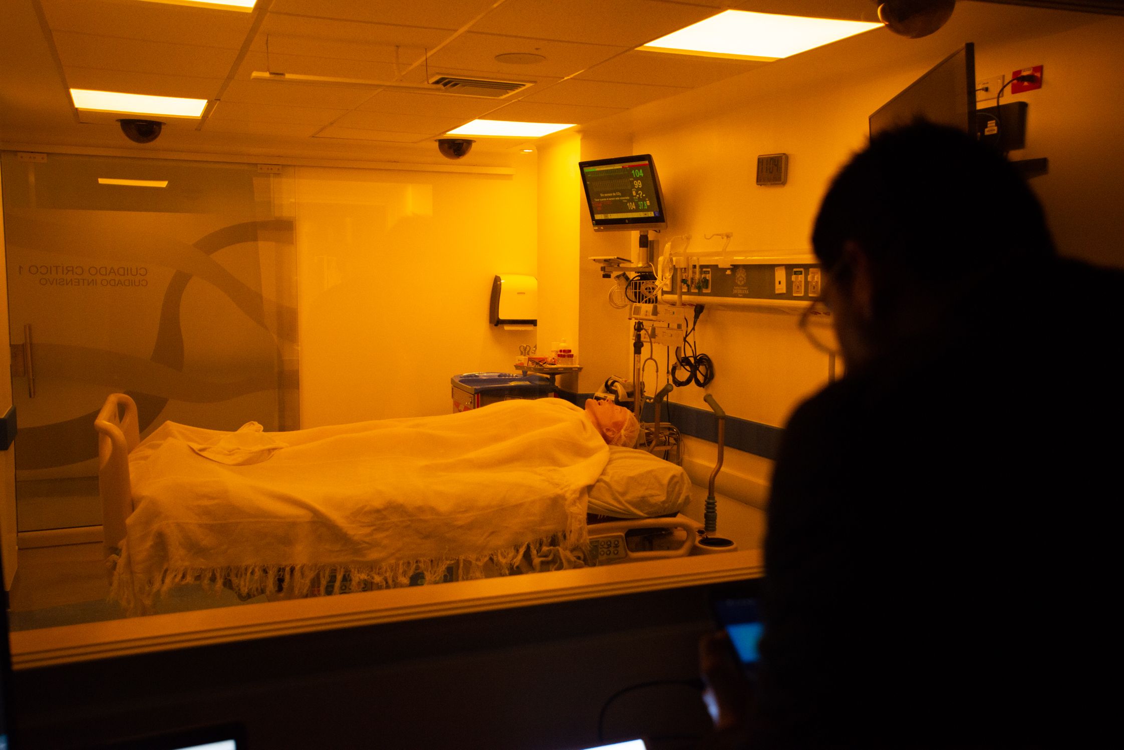 ejemplo m&eacute;dico en rueda de prensa