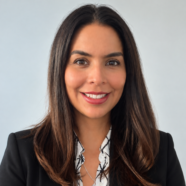 Vanessa Sayen Headshot