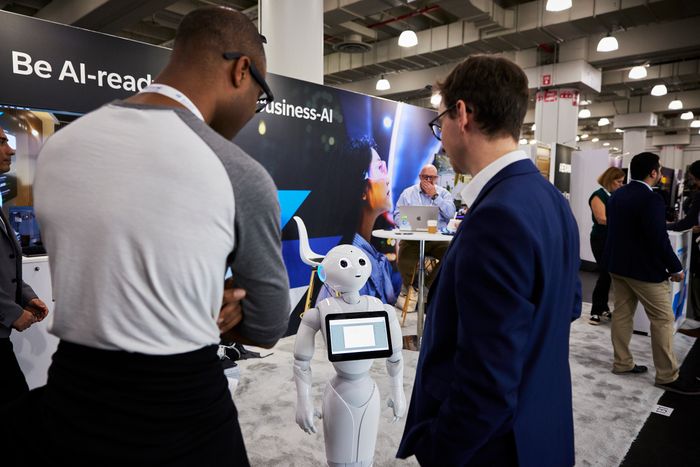 5 Ways Banks Are Using AI to Enhance Customer Experience