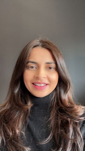 Amina Alavi