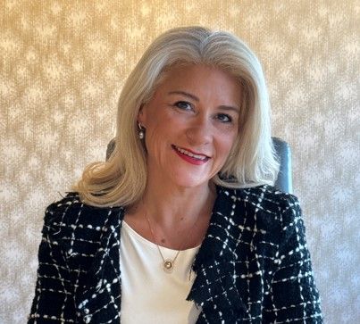 Daniella De Grande - The Evolv It Group