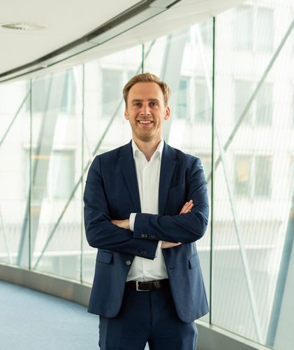 Kai Zenner - European Parliament