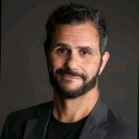 Bruno Montez-Carpes - Capricornio Capital