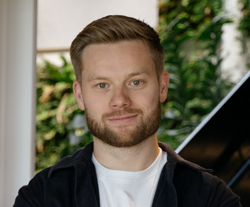 Chad Edwards - CuspAI