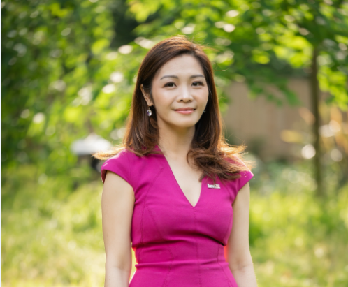 Daisy Ip - InvestHK