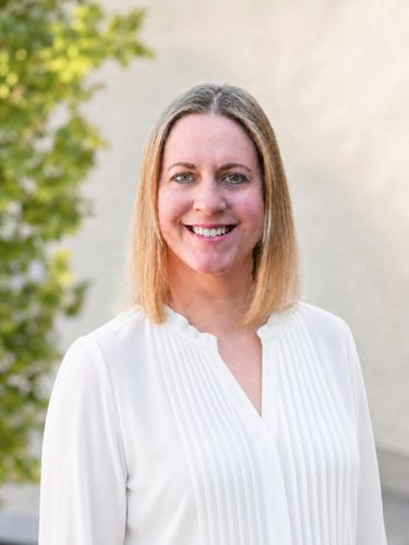 Dina Petri - Lloyds Banking Group