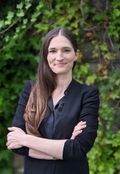 Dr Katherine Gunderson