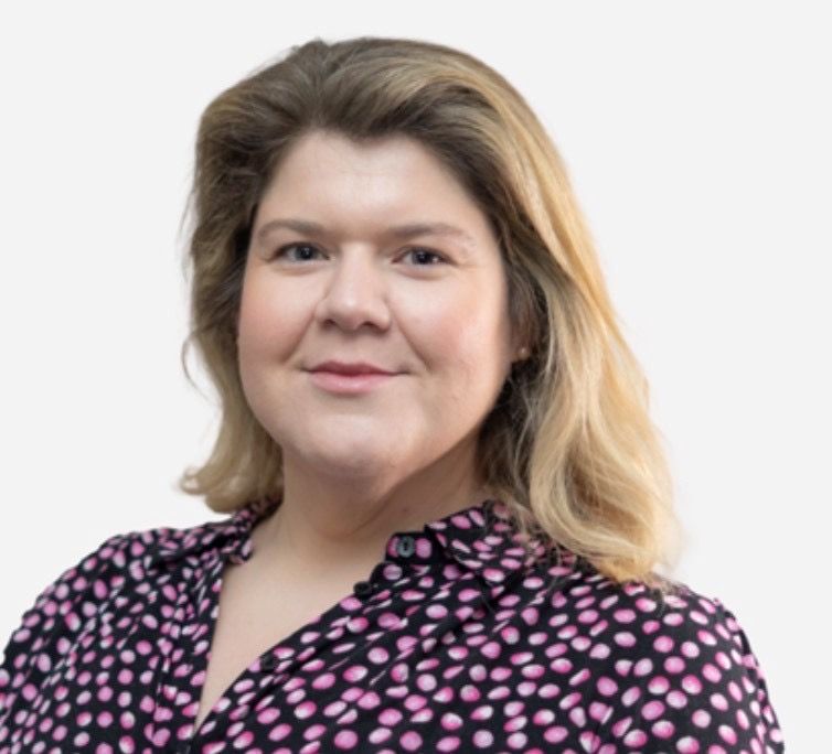 Robyn Staverley