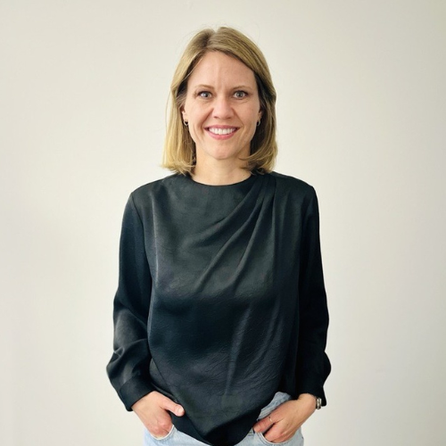 Viviane Minz - Statista Connect