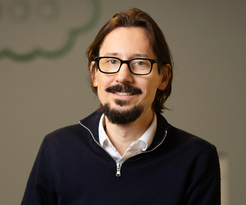 Gabriel Straub - LEGO Group