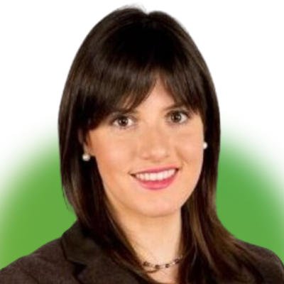 Serena Pozza Moturi - Estée Lauder Companies