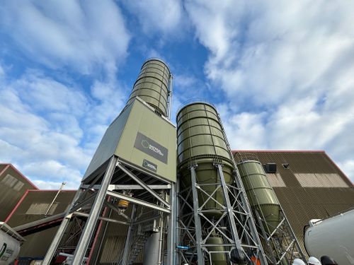 Material Evolution announces UK’s largest ultra-low carbon cement plant now operational