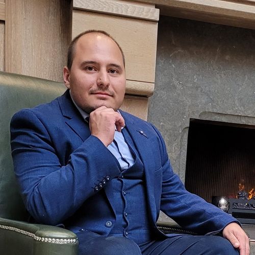 Filip Janczak - Creatos Media LTD