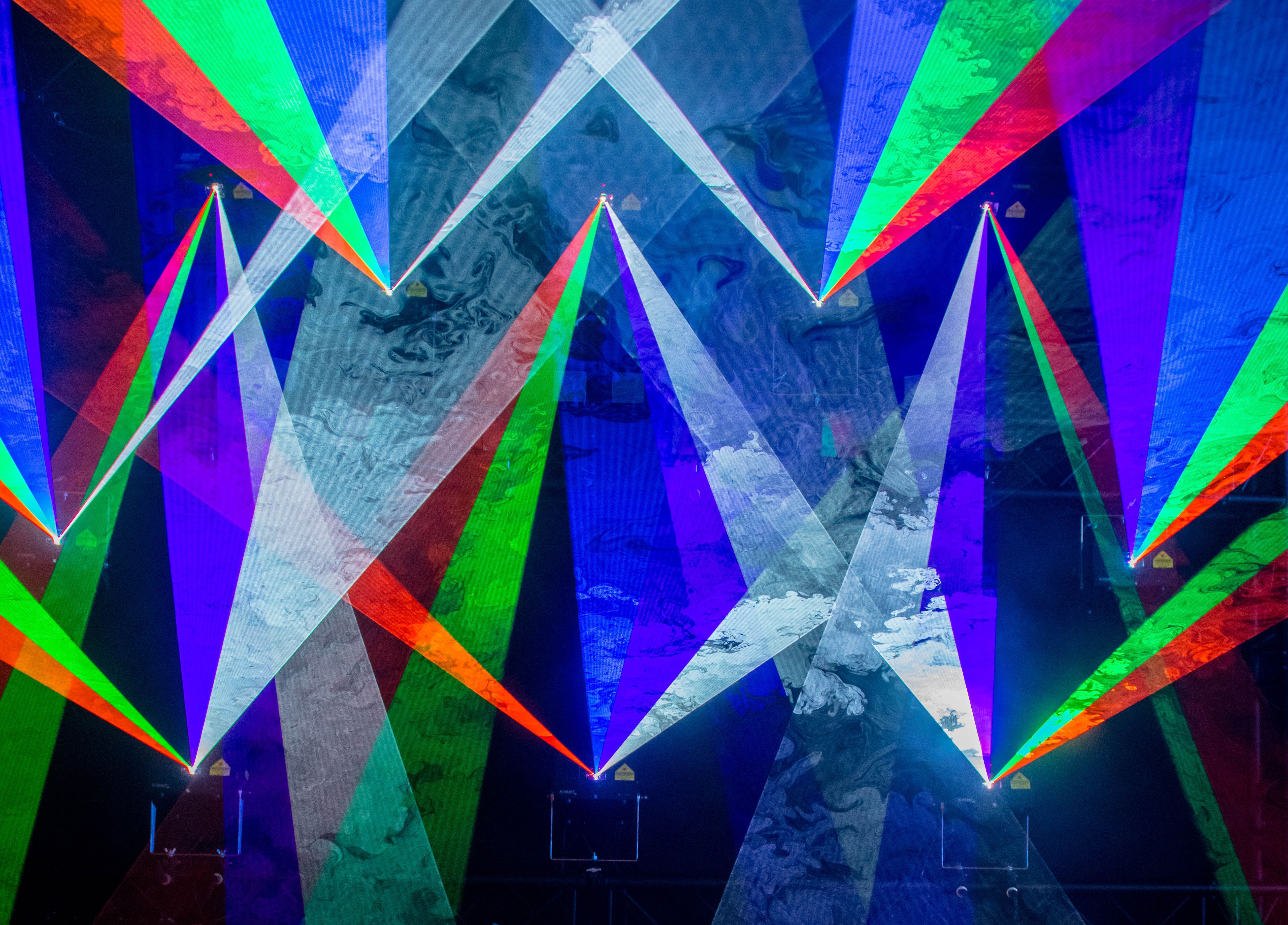 Technology Zone: Lighting & Staging