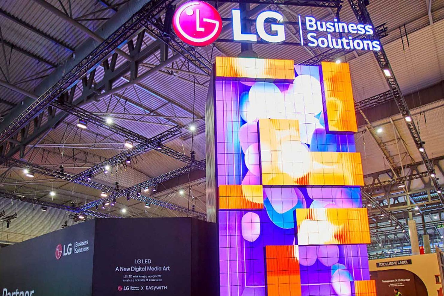 LG auf der ISE 2024