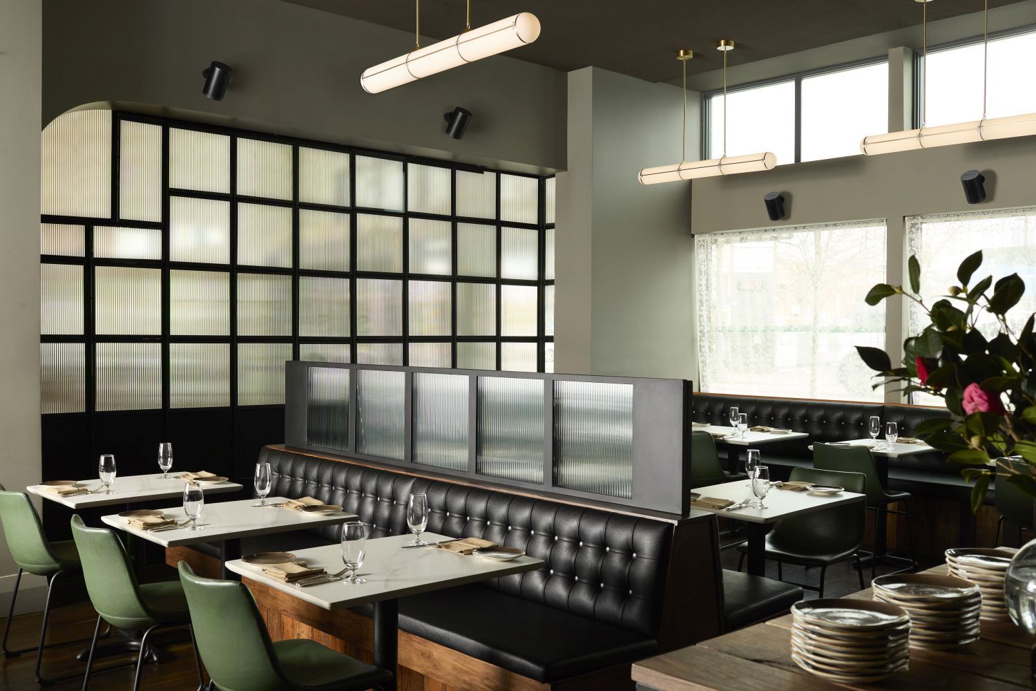 Sonos Era 1000 Pro speakers in a restaurant