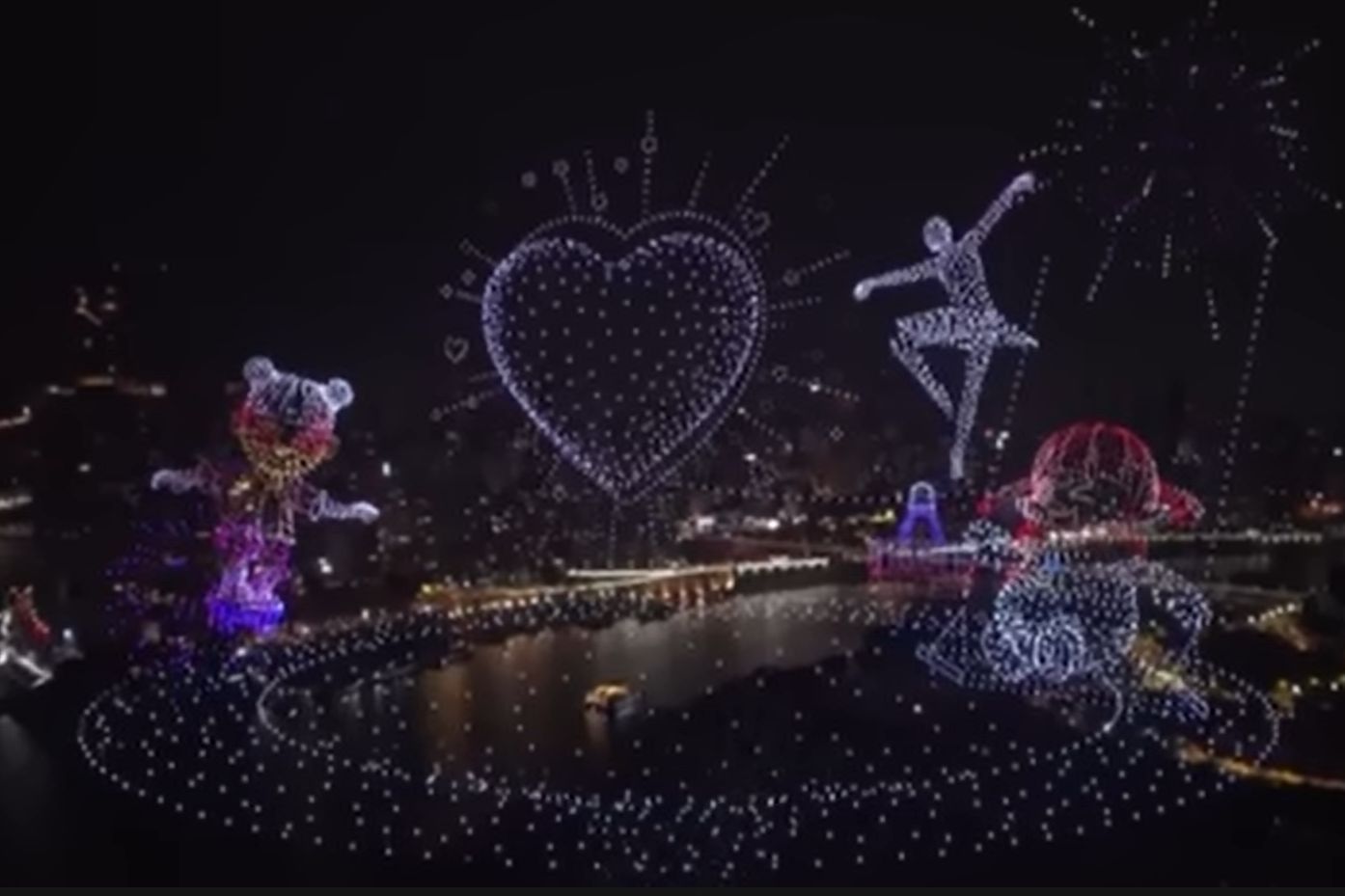 Charming Chongqing drone show