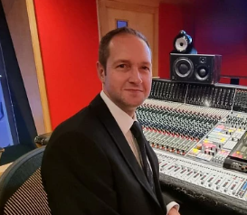 Stuart Tickle