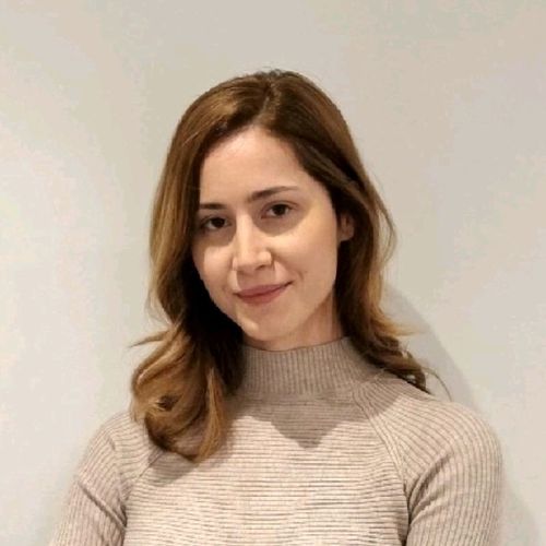 Speaker profile image for Julia Dias