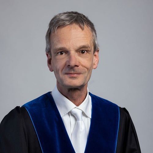 Speaker profile image for Uwe Schwengelbeck