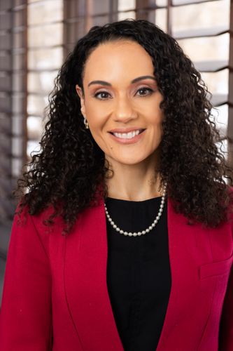 Speaker profile image for Lynn Mason
