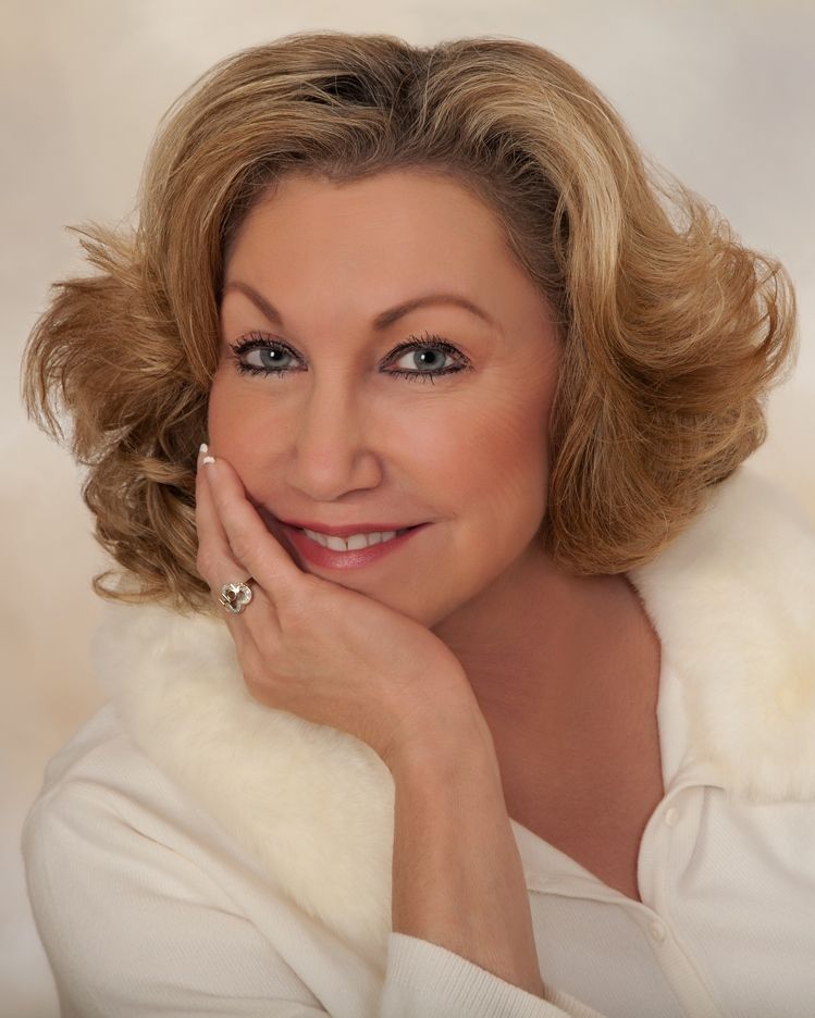 Vicki Lucas