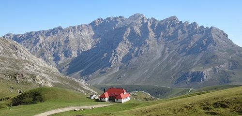 NEW: Spain: Foothills of the Picos de Europa