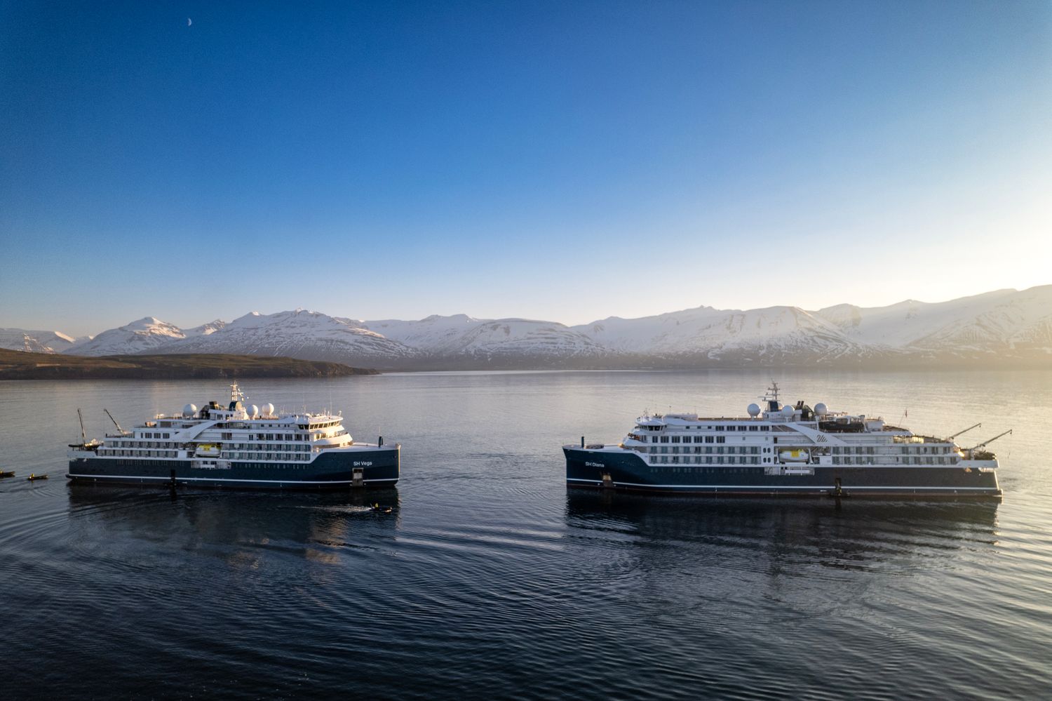 Cover image - Swan Hellenic