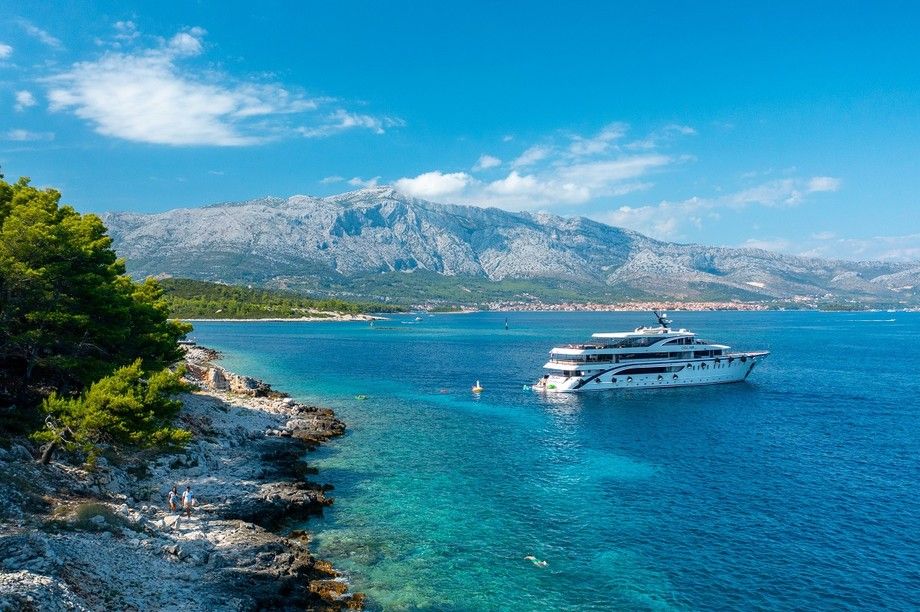 Cover image - The Small Cruise Ship Collection