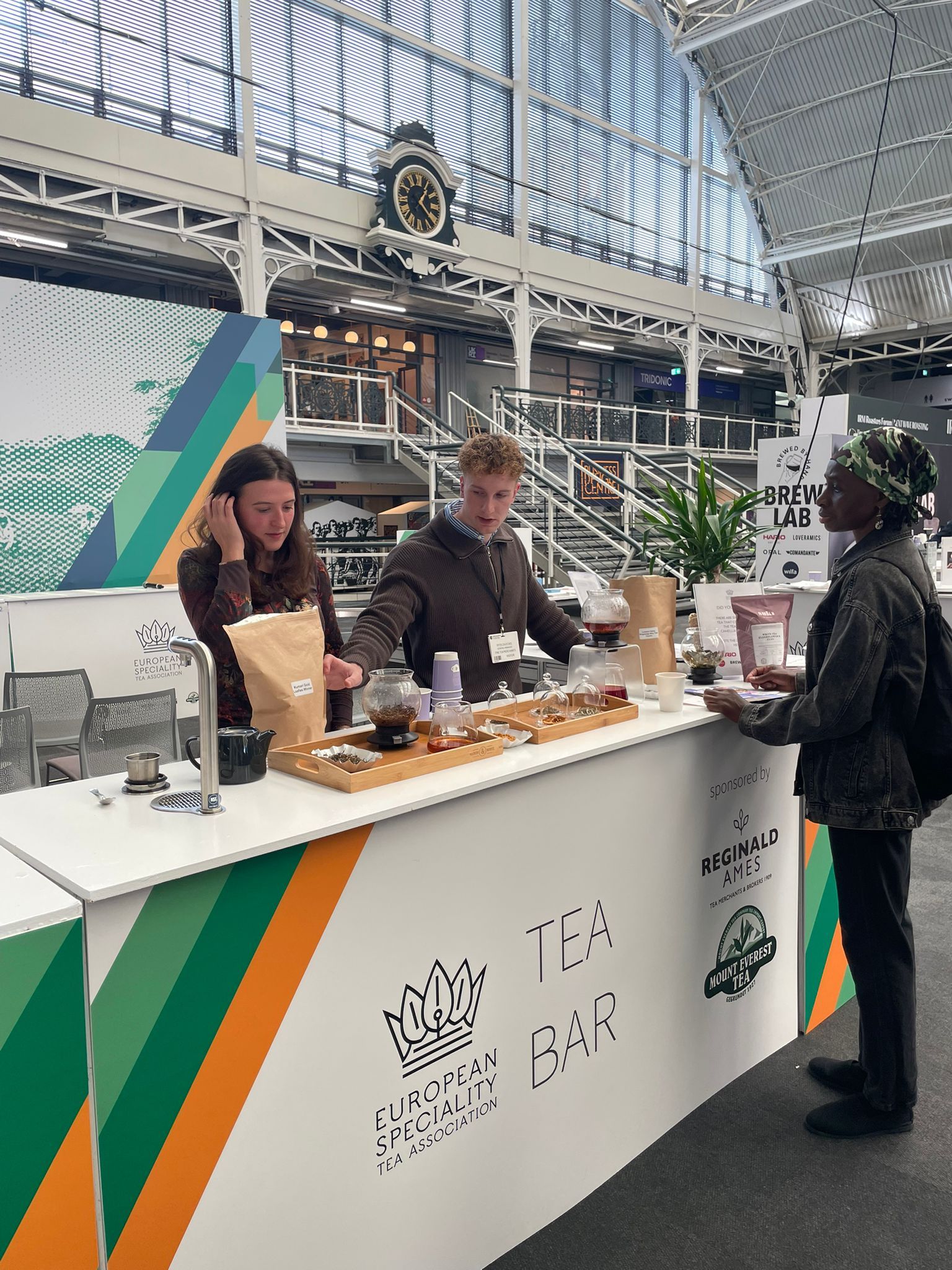 Tea being prepared at the Tea Brew Bar